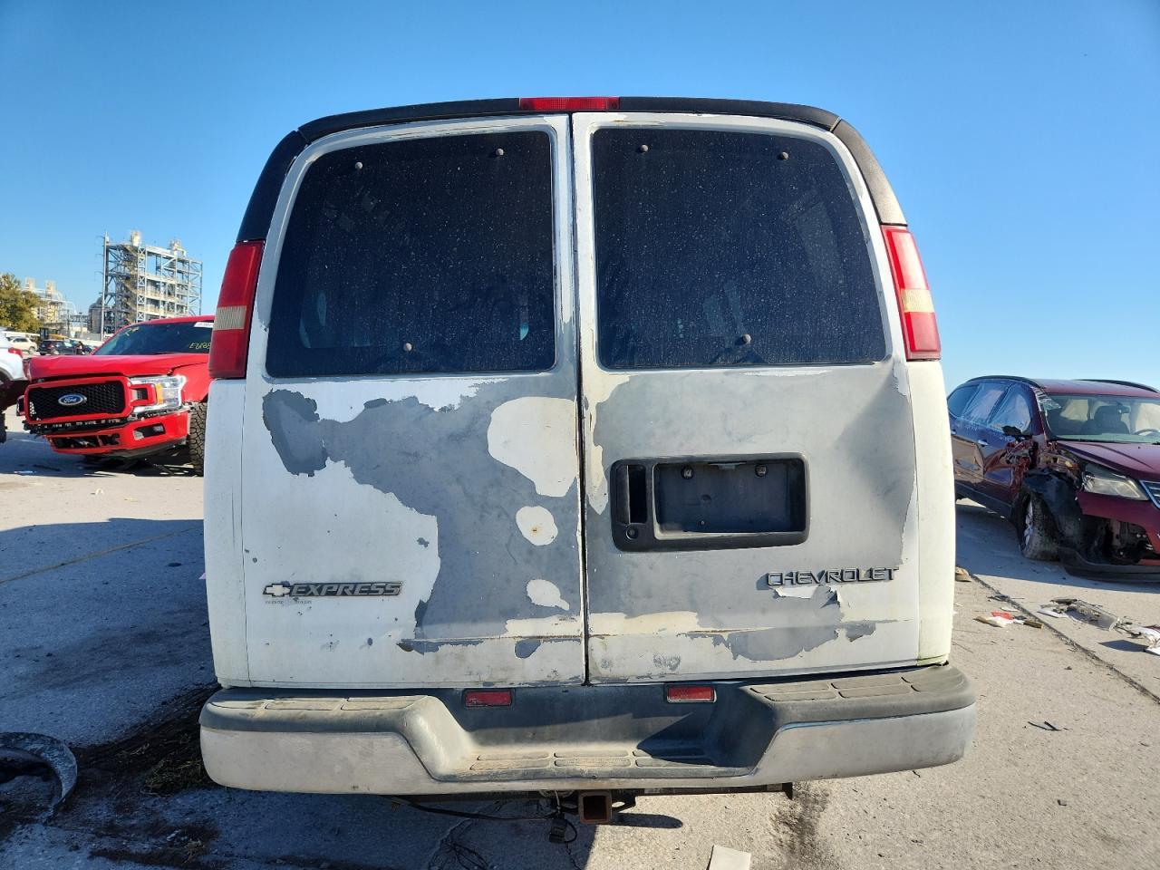 2006 Chevrolet Express G2500 - Image 6