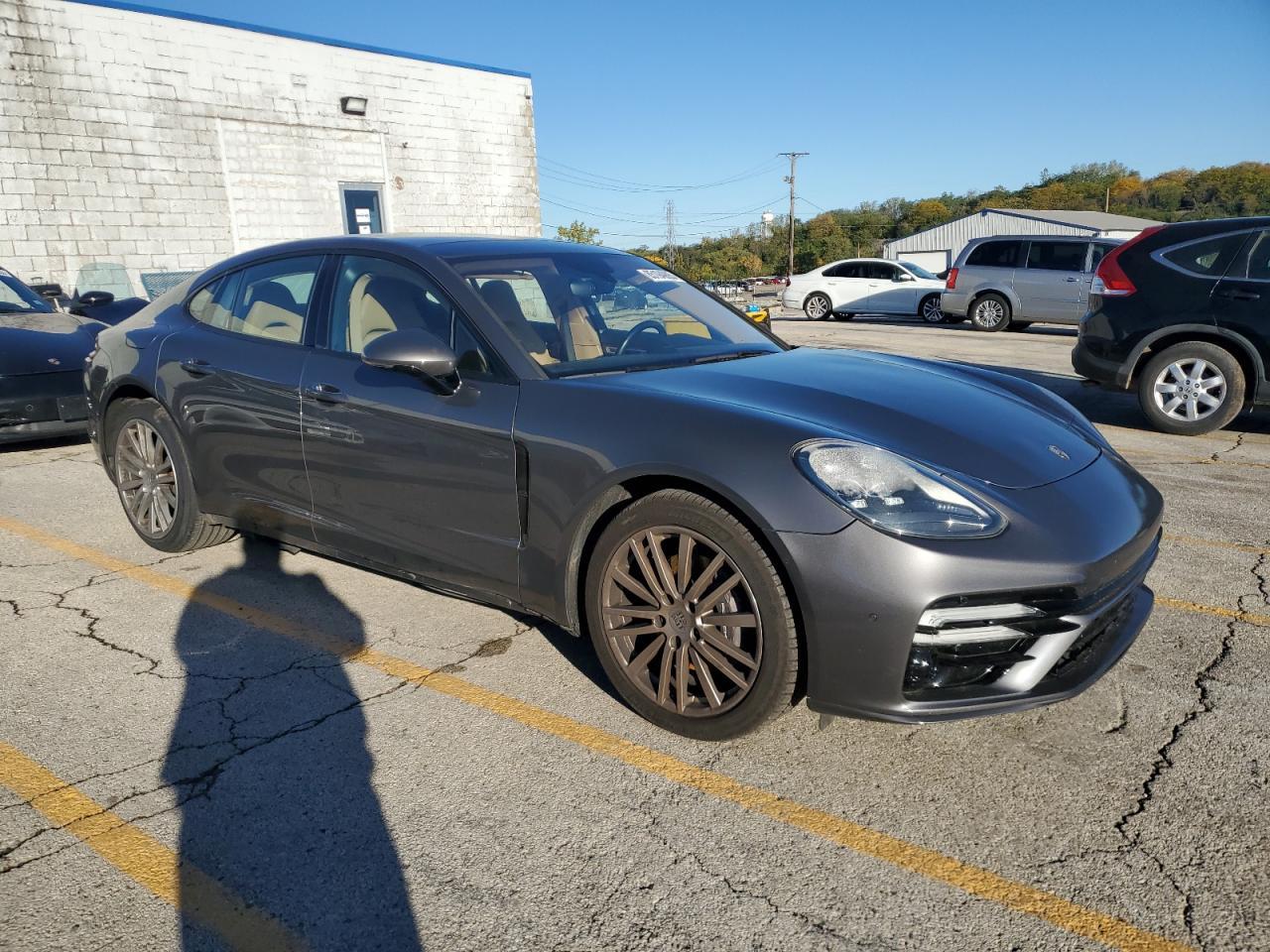 2017 Porsche Panamera 2 - Фото 4