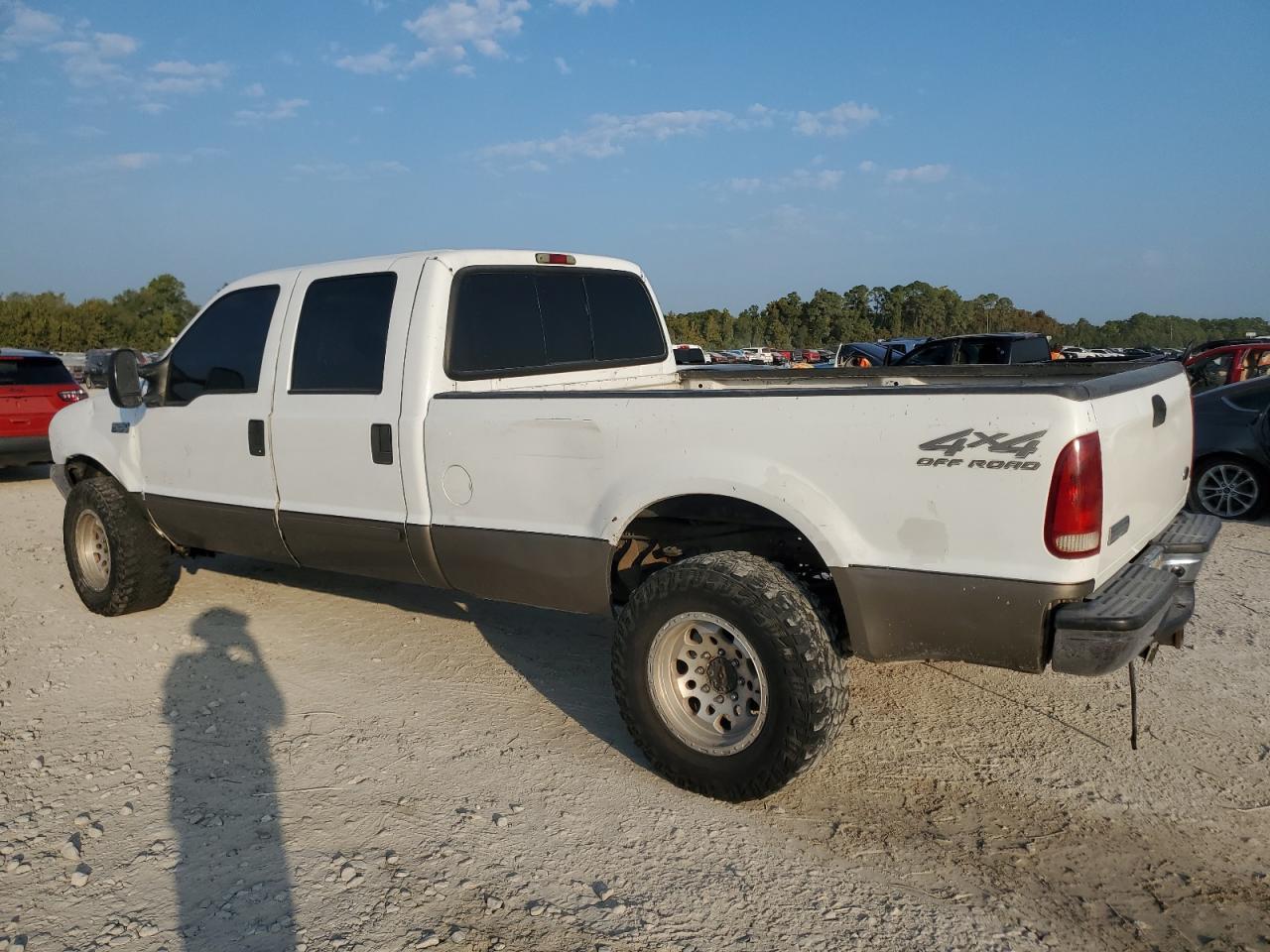 2002 Ford F250 Super Duty - Image 2