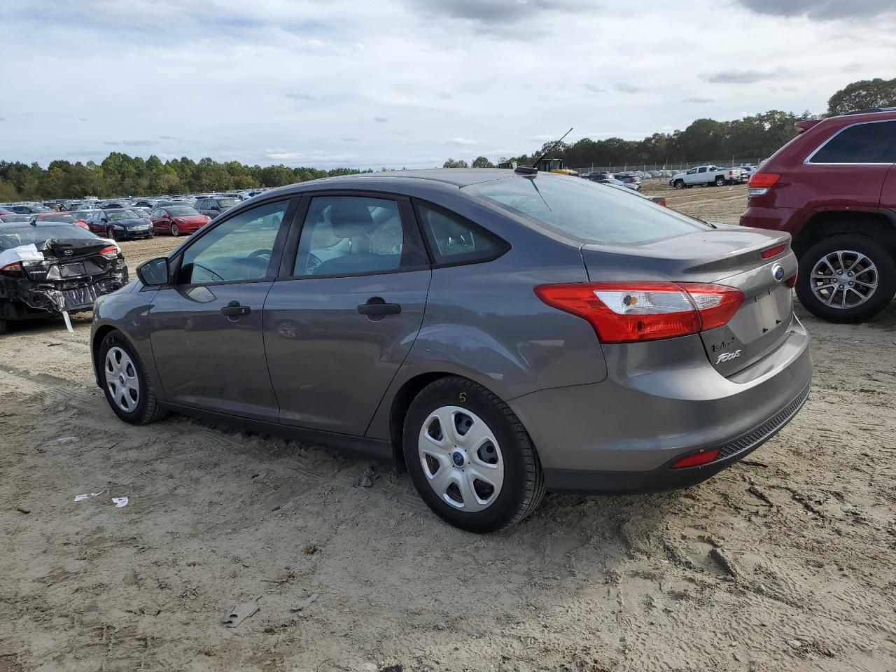 2012 Ford Focus S - Image 2