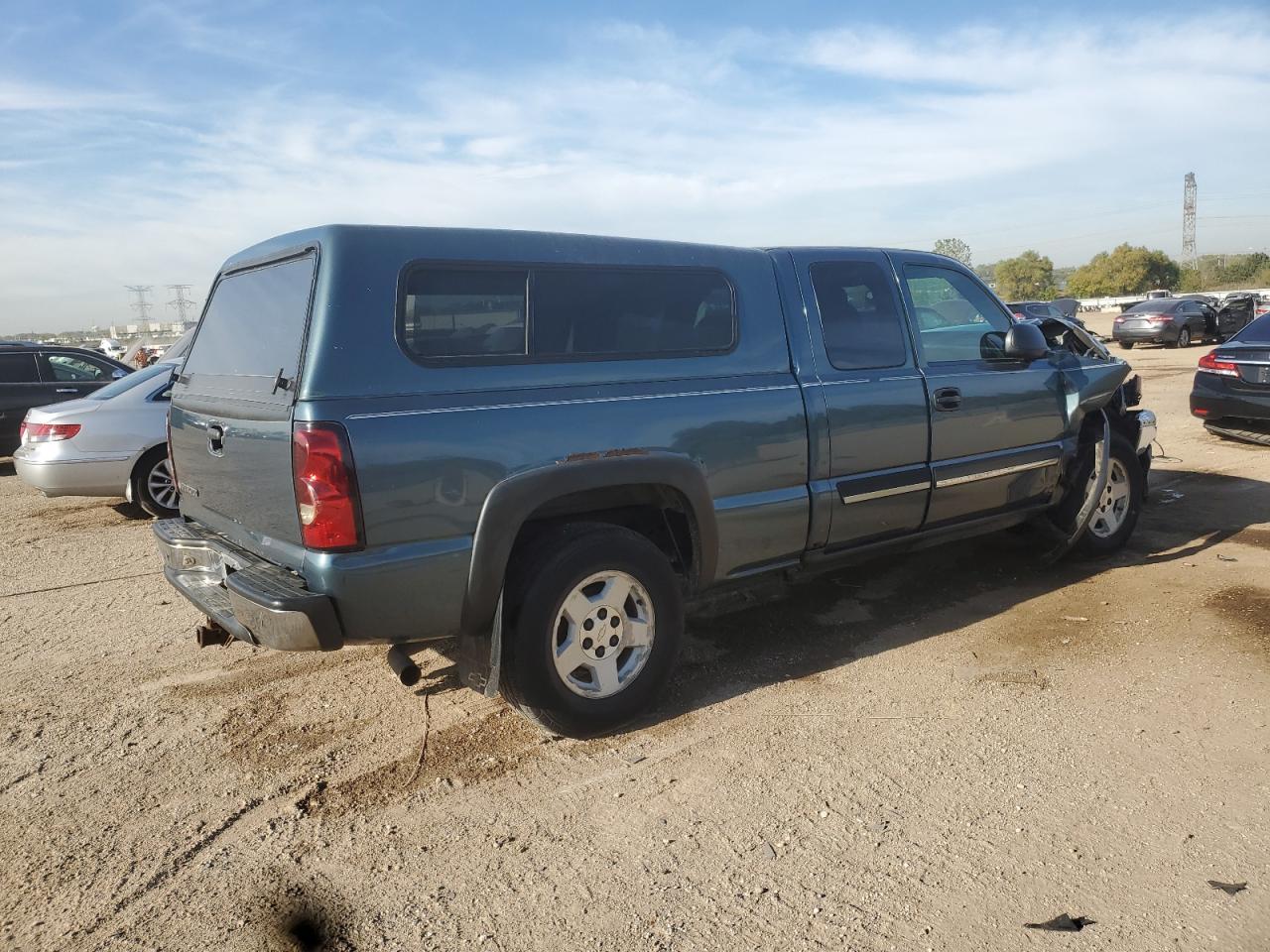 2006 Chevrolet Silverado K1500 - Image 3