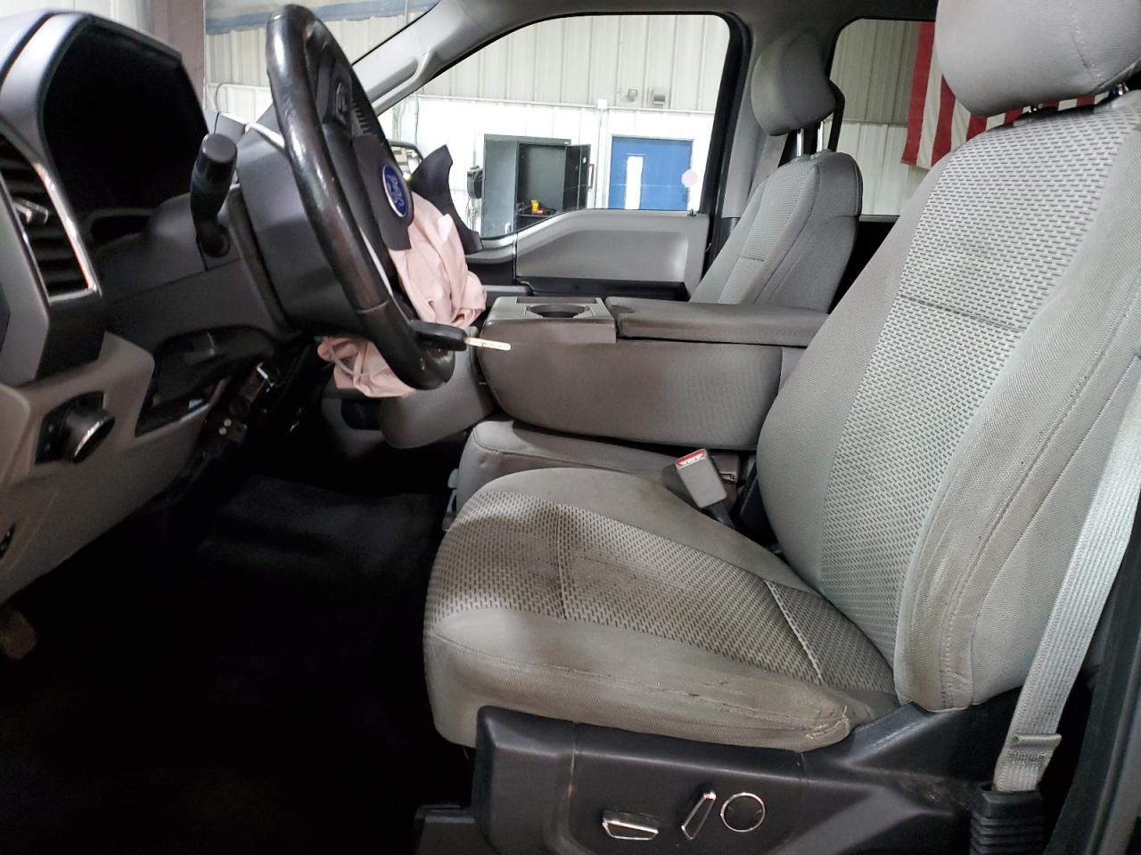 2016 Ford F150 Supercrew - Фото 7