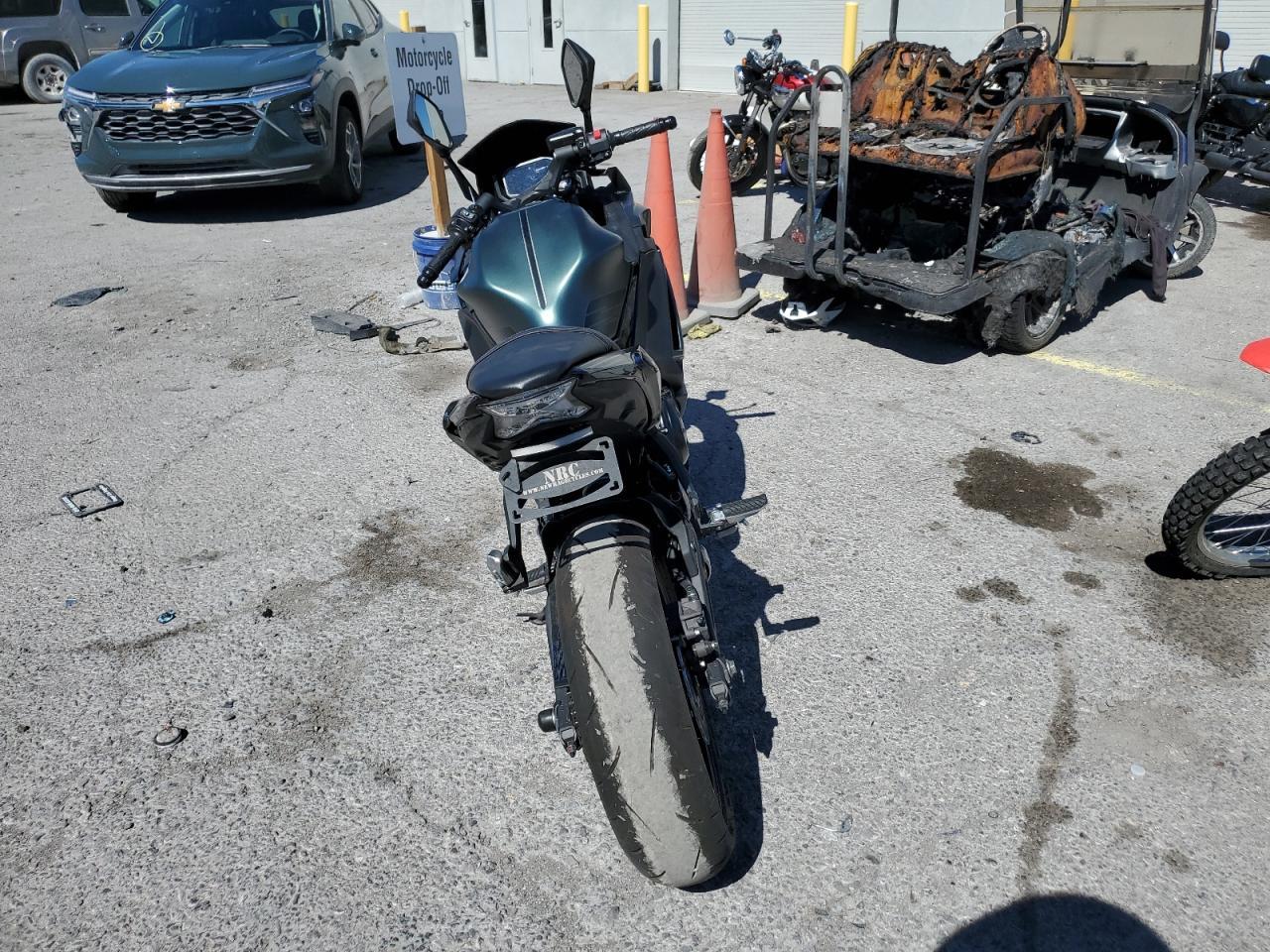 2025 Kawasaki Ex650 P - Фото 4