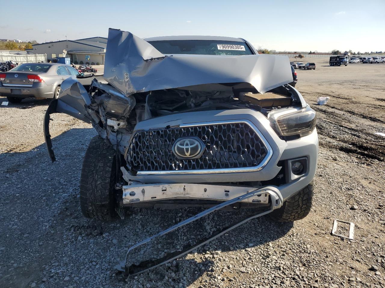 2020 Toyota Tacoma Double Cab - Image 5
