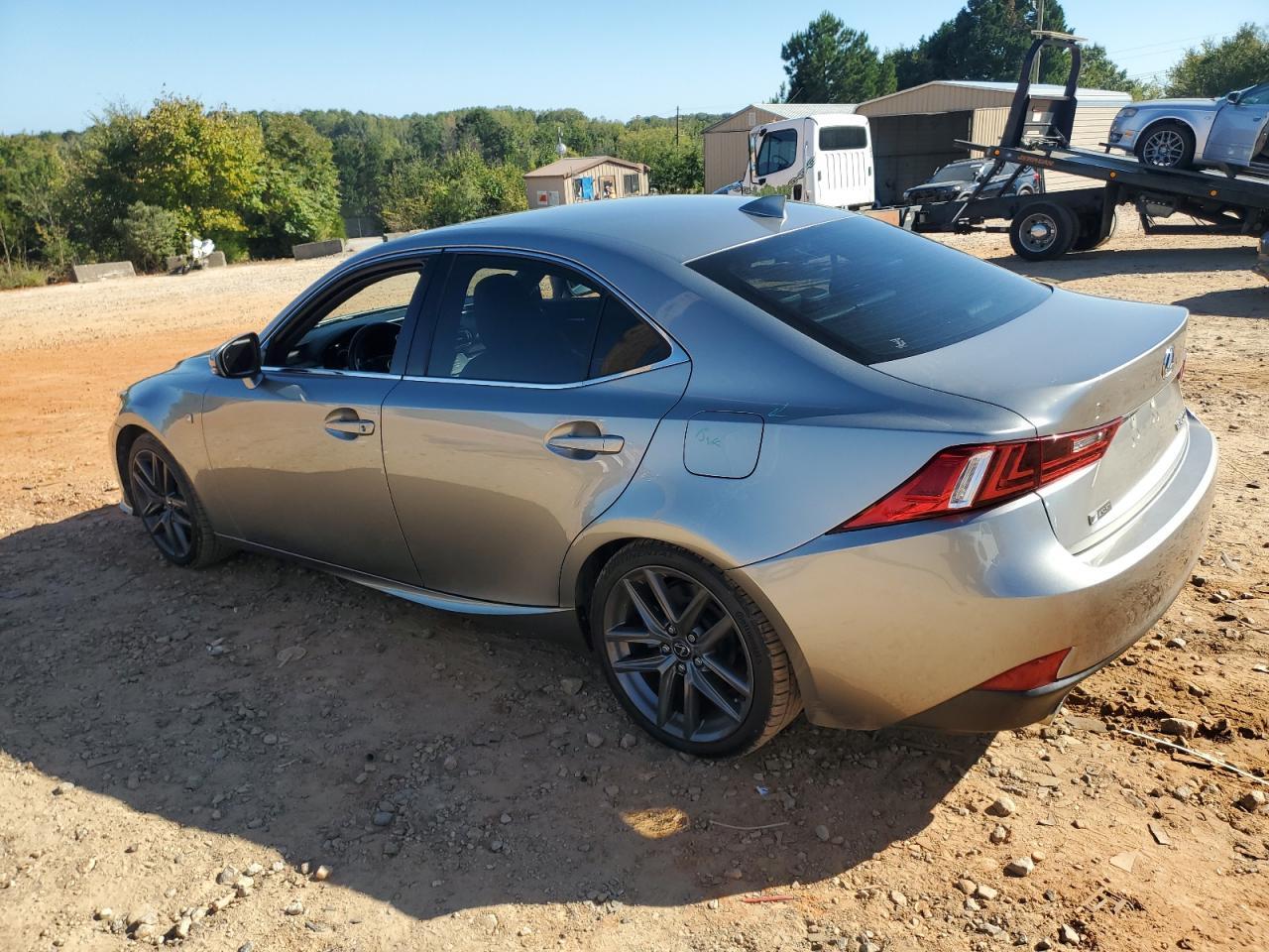 2016 Lexus Is 200T - Image 2