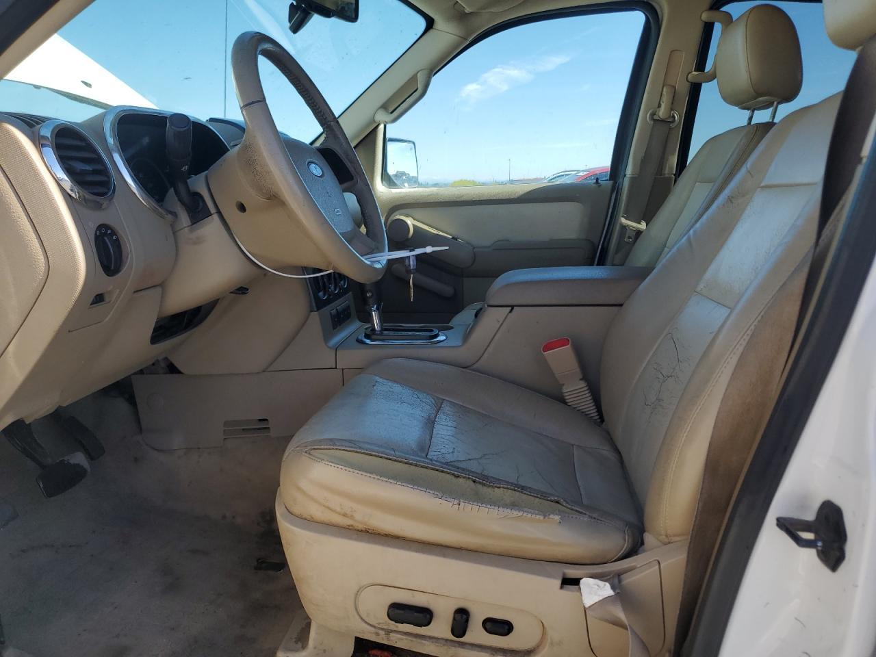 2007 Ford Explorer Xlt - Фото 7