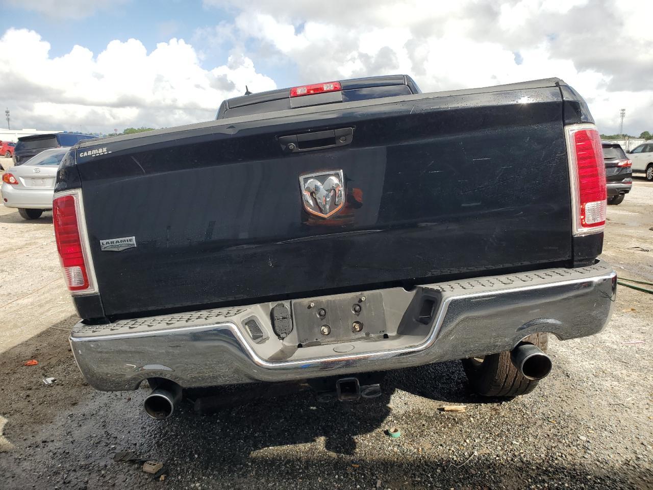 2015 Ram 1500 Laramie - Image 6