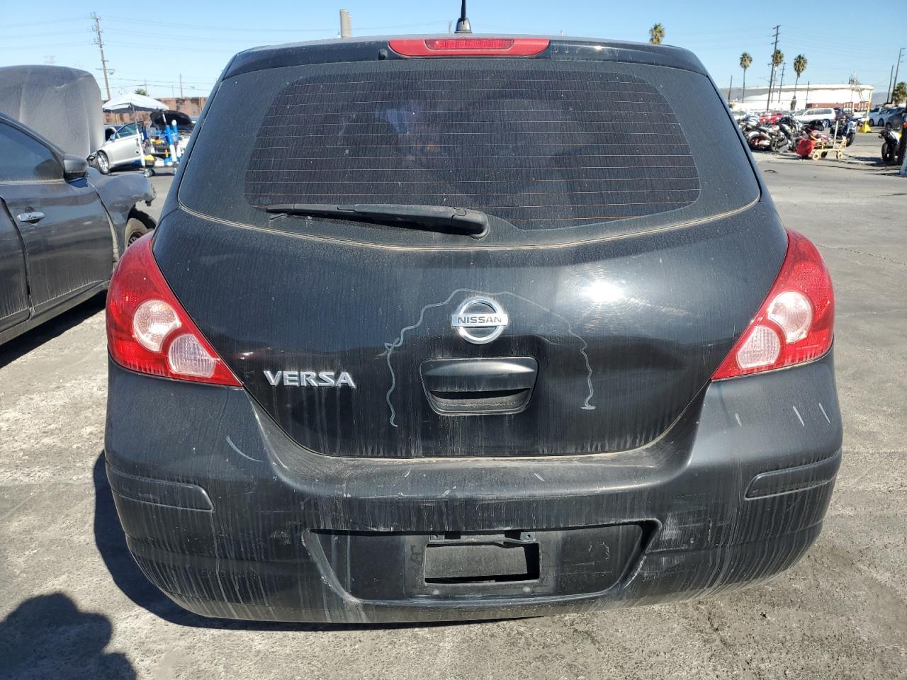 2008 Nissan Versa S - Image 6