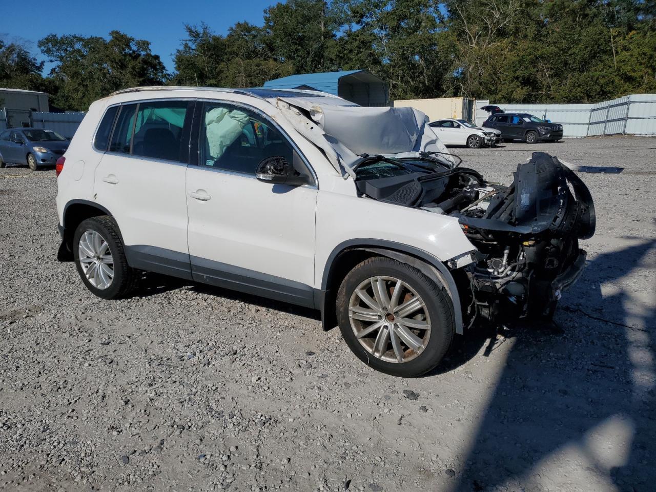 2009 Volkswagen Tiguan Se - Фото 4