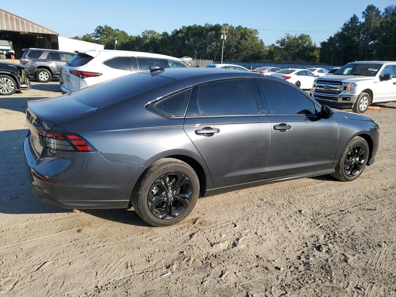 2025 Honda Accord Se - Фото 3