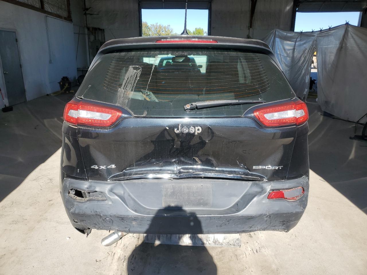 2014 Jeep Cherokee Sport - Image 6