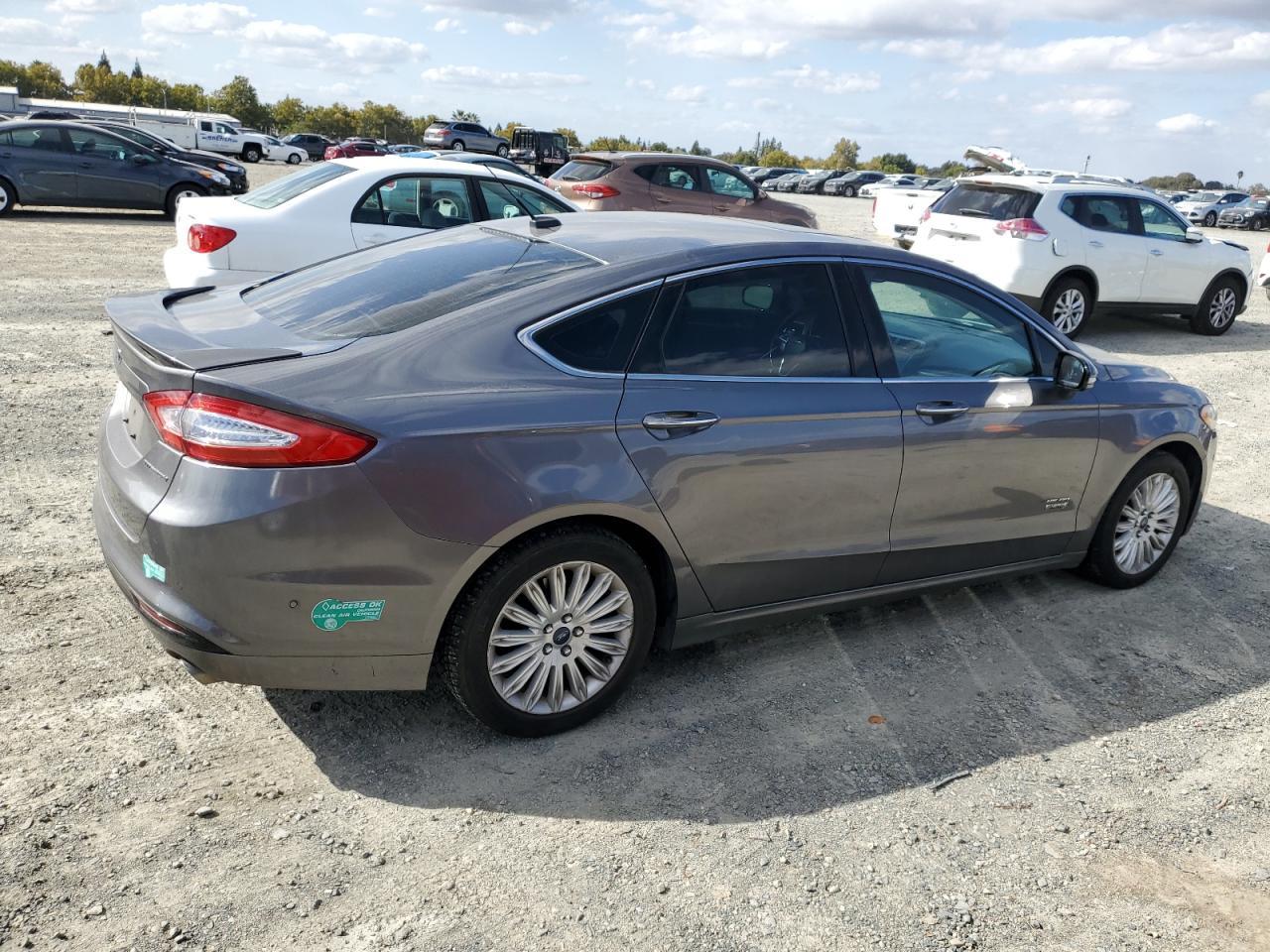 2013 Ford Fusion Titanium Phev - Фото 3