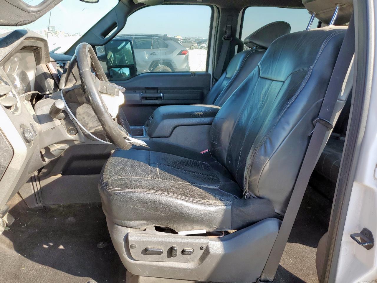 2011 Ford F250 Super Duty - Image 7