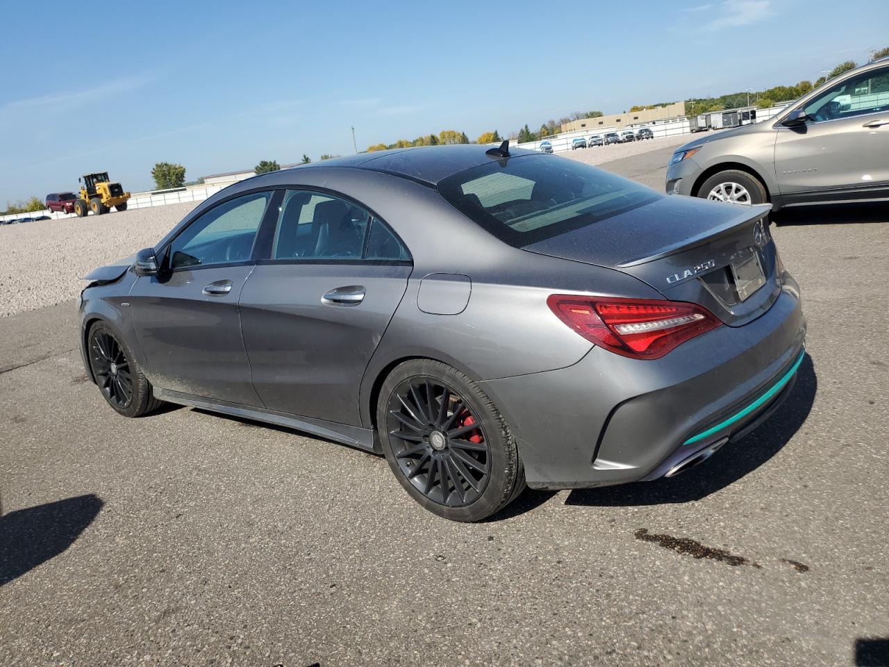 2017 Mercedes-Benz Cla 250 4Matic - Фото 2