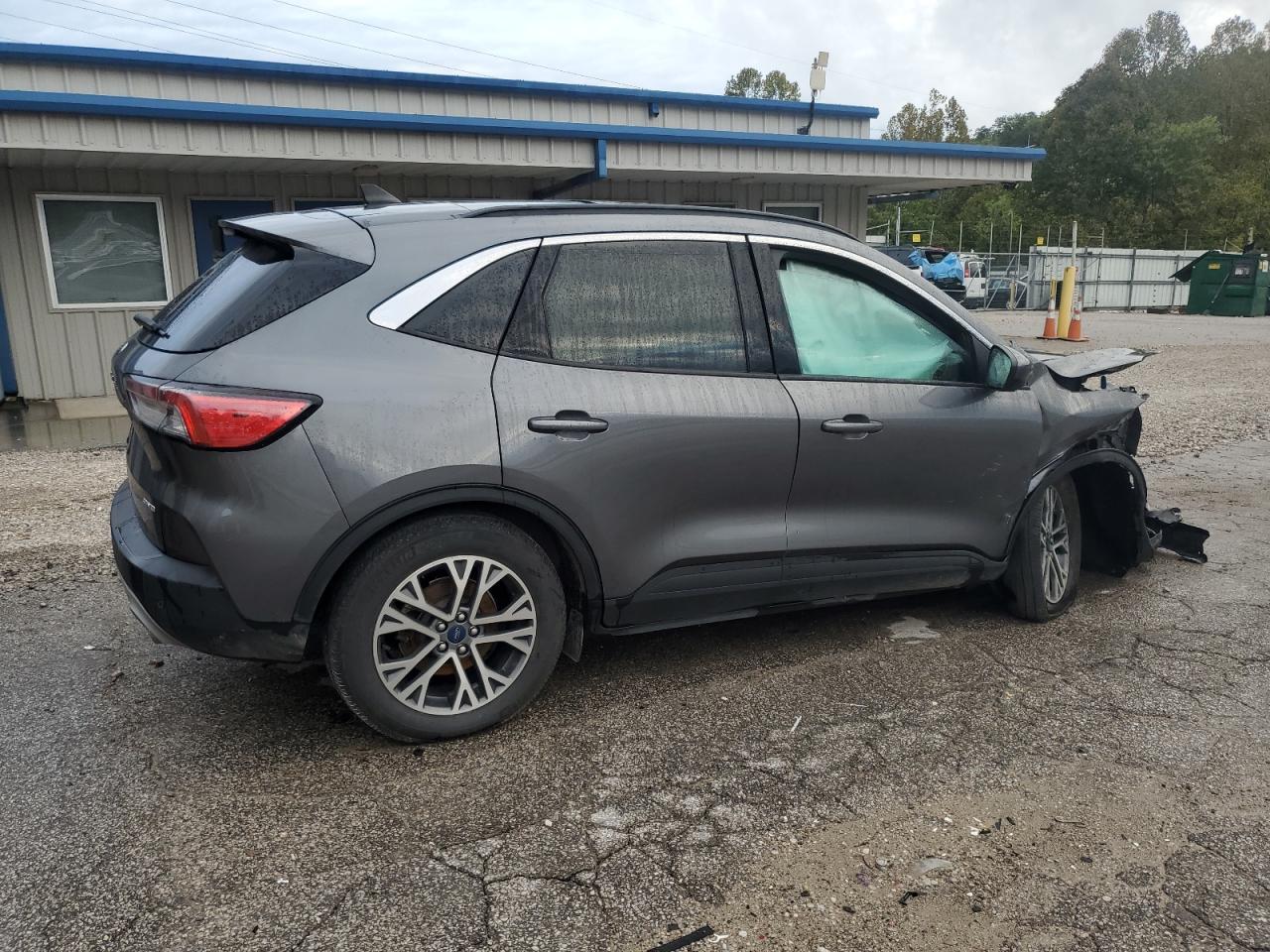 2021 Ford Escape Sel - Image 3