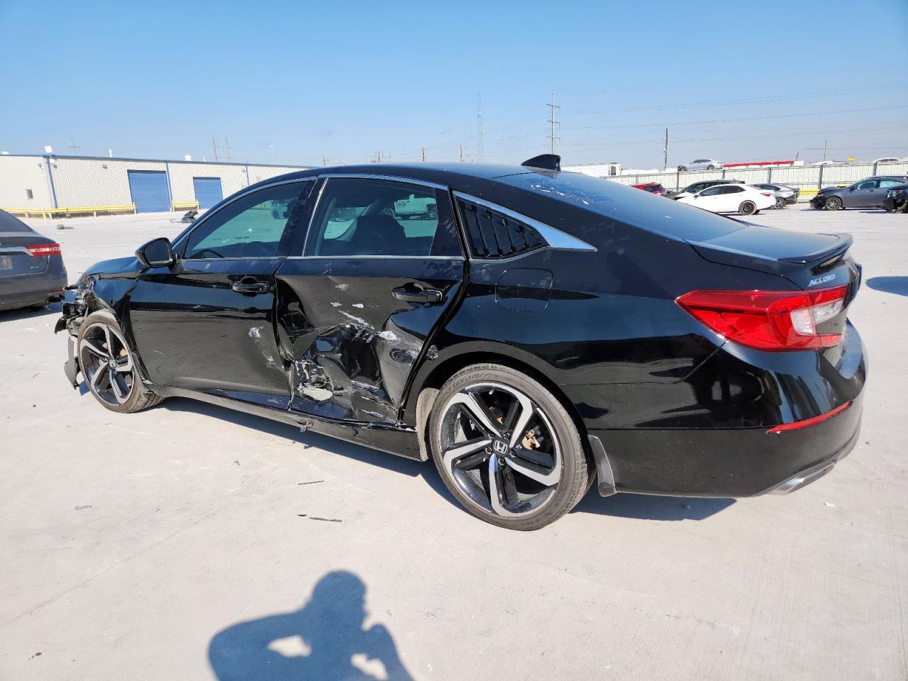 2021 Honda Accord Sport Se - Фото 2