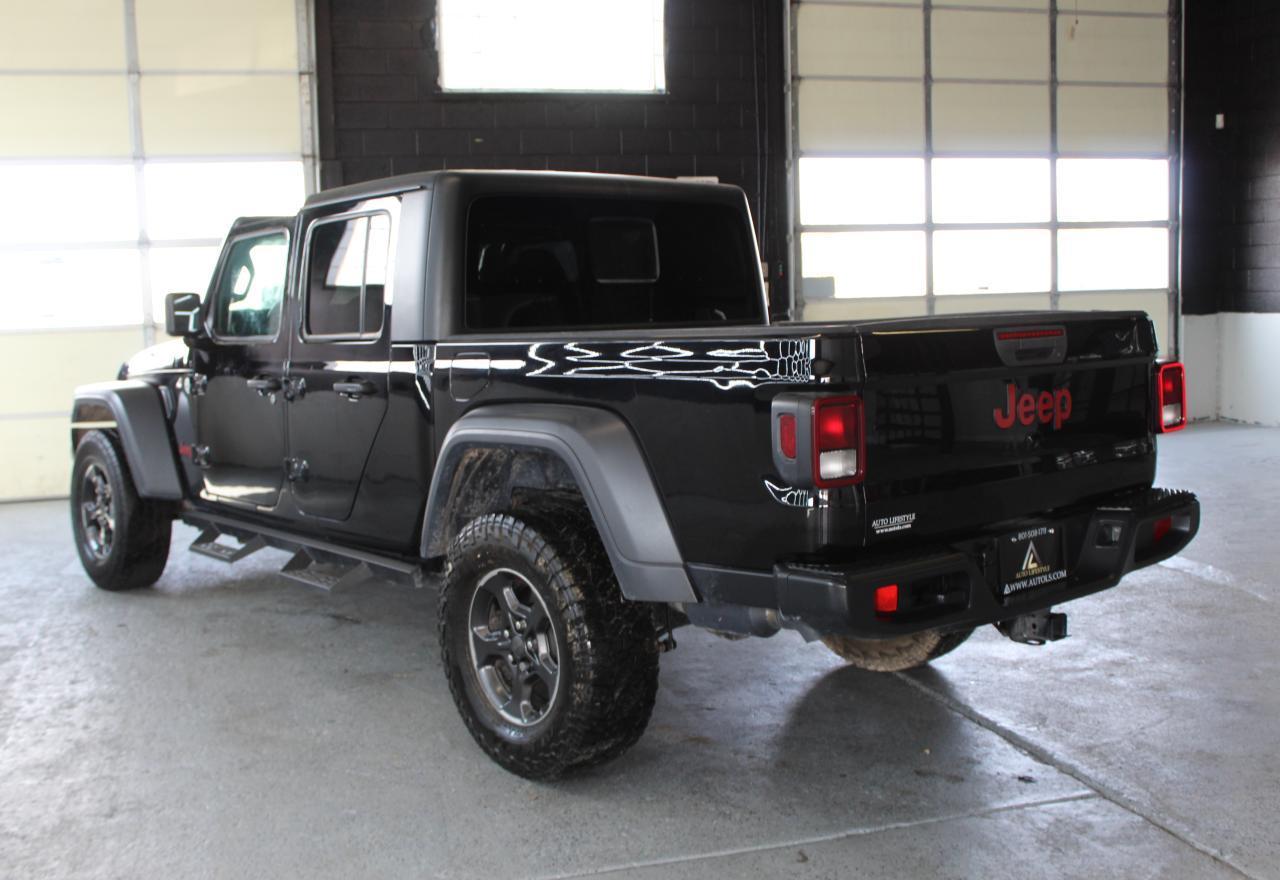2020 Jeep Gladiator Sport - Image 4