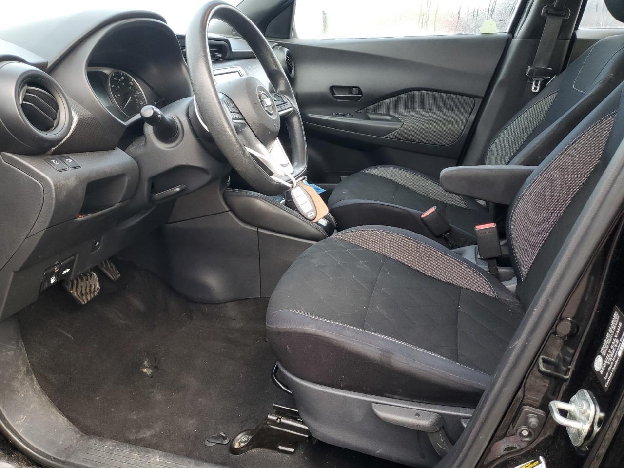2018 Nissan Kicks S - Image 7
