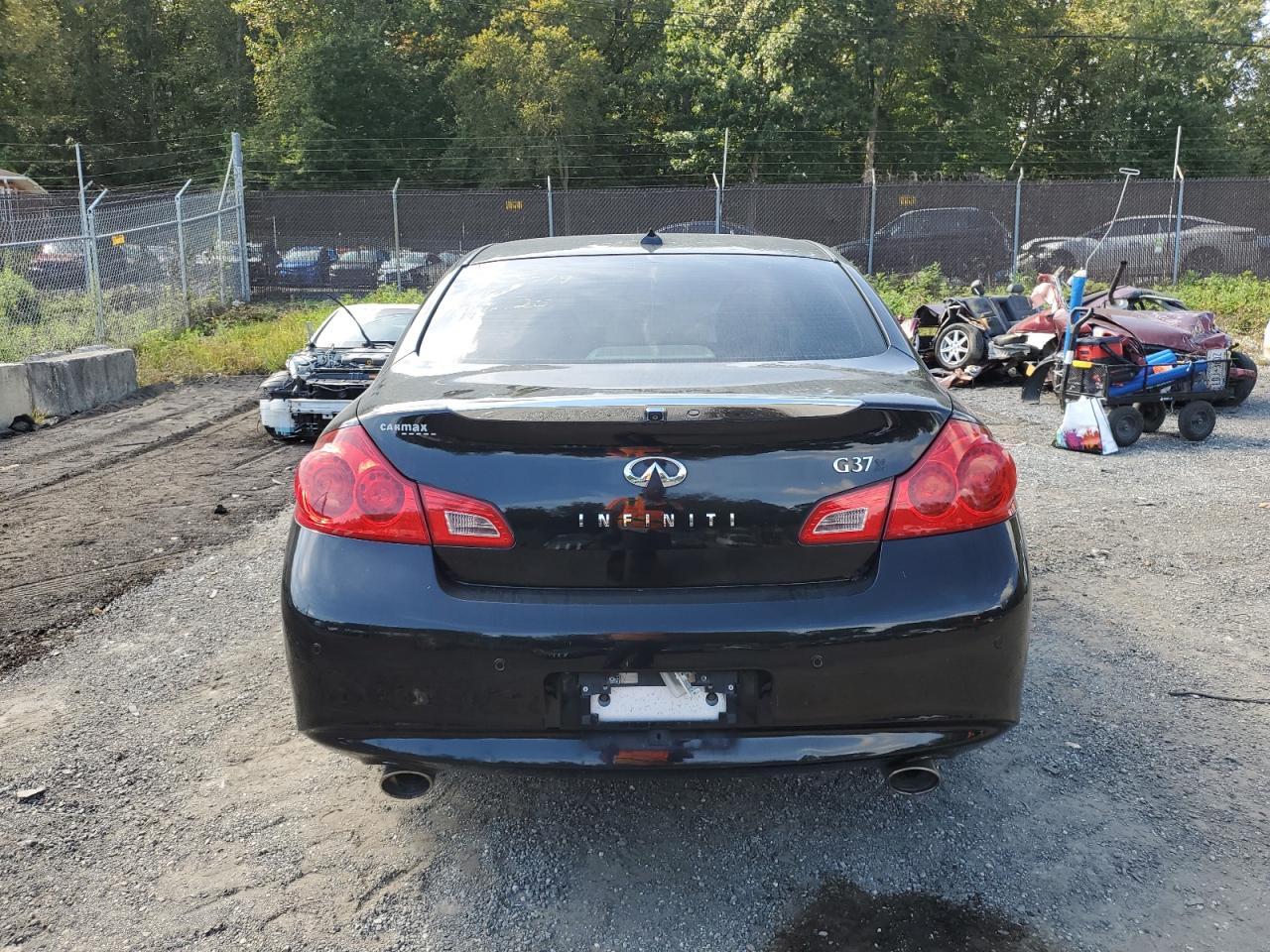 2013 Infiniti G37 - Image 6