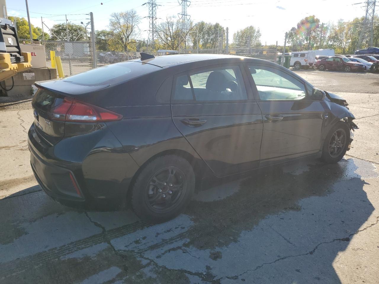 2019 Hyundai Ioniq Blue - Image 3