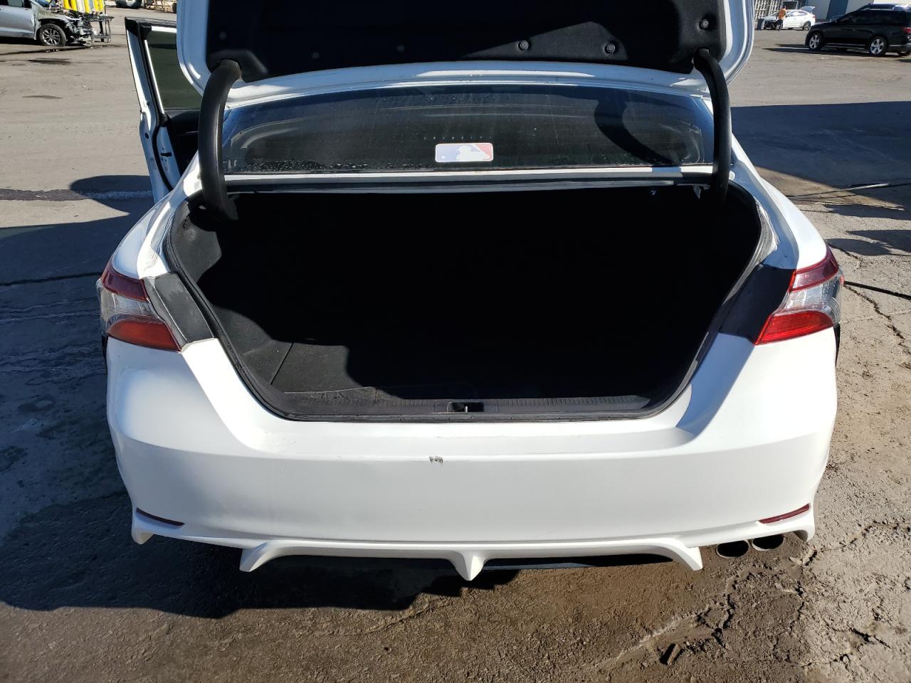 2021 Toyota Camry Se - Image 6