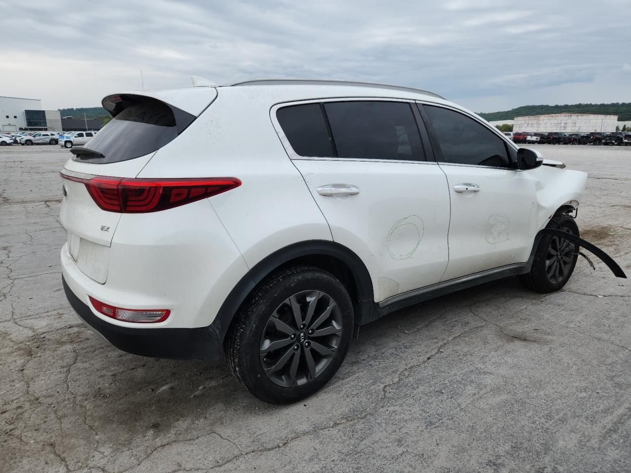 2018 Kia Sportage Ex - Image 3