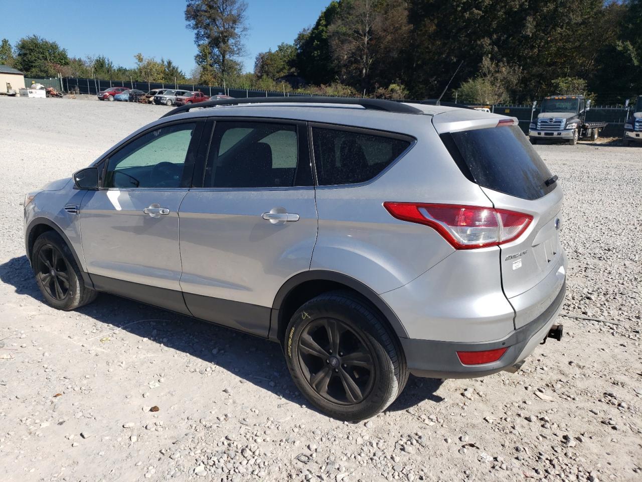 2016 Ford Escape Se - Фото 2