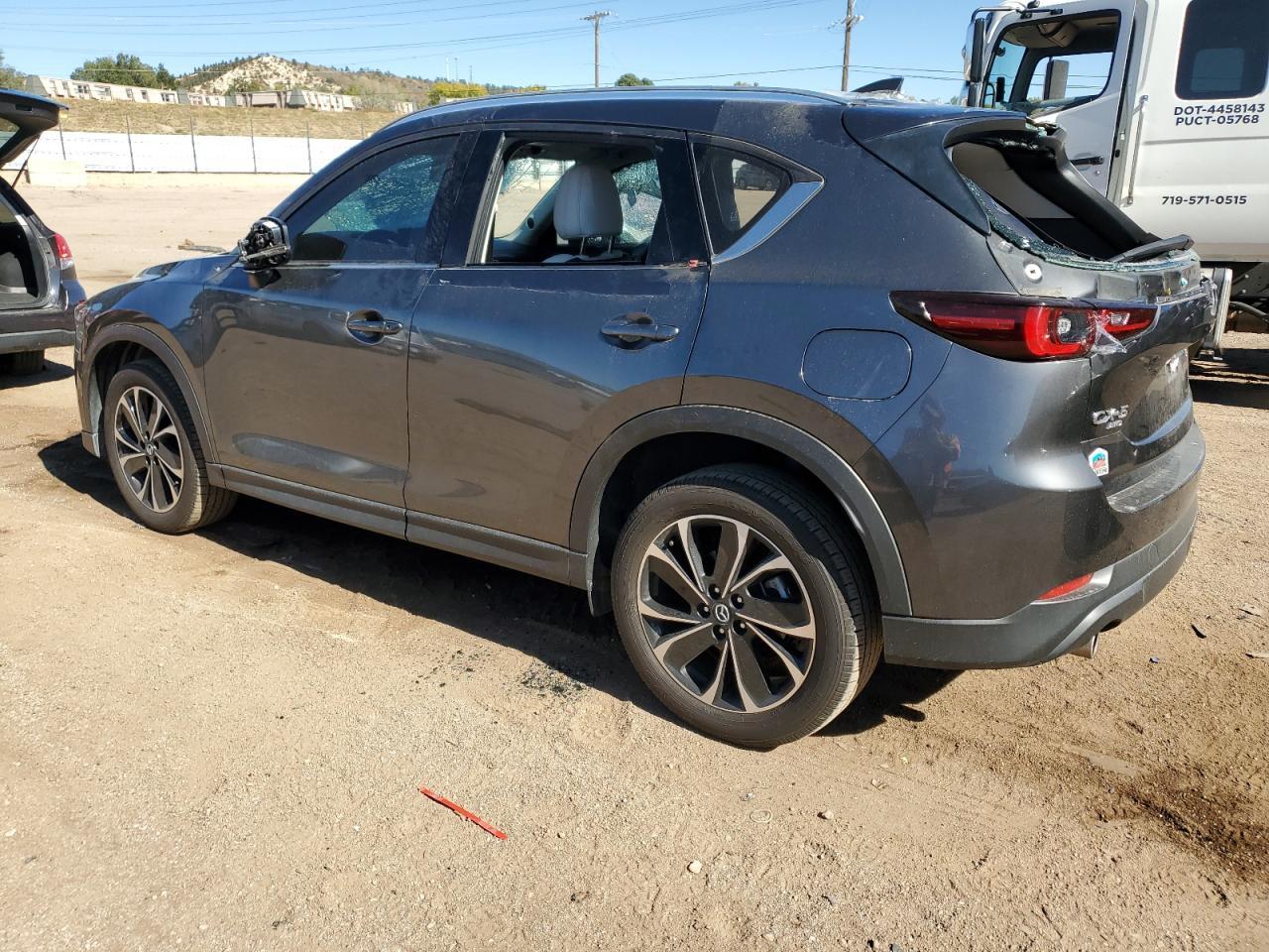 2022 Mazda Cx-5 Premium - Фото 2