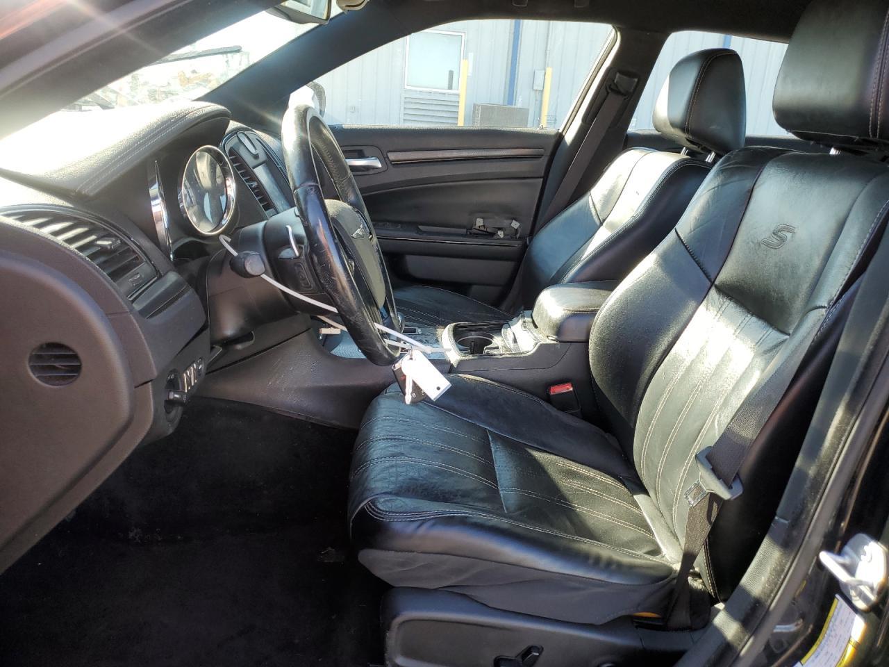2014 Chrysler 300 S - Фото 7