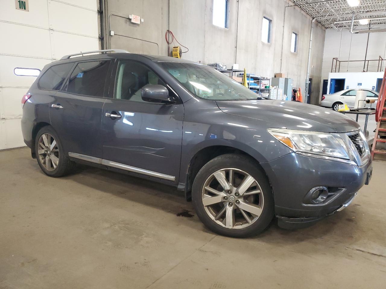 2013 Nissan Pathfinder S - Фото 4