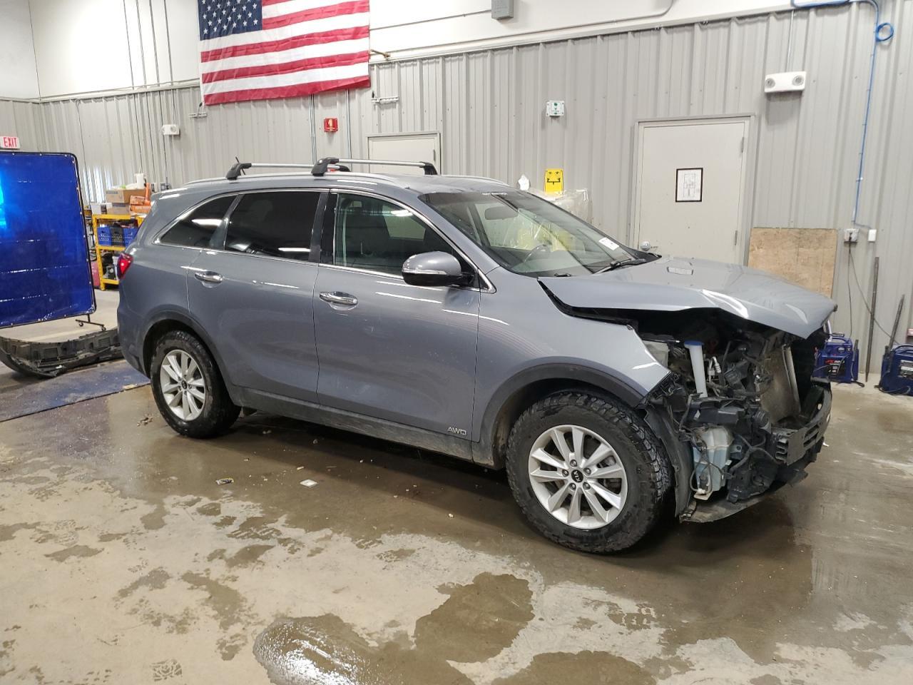 2020 Kia Sorento L - Фото 4