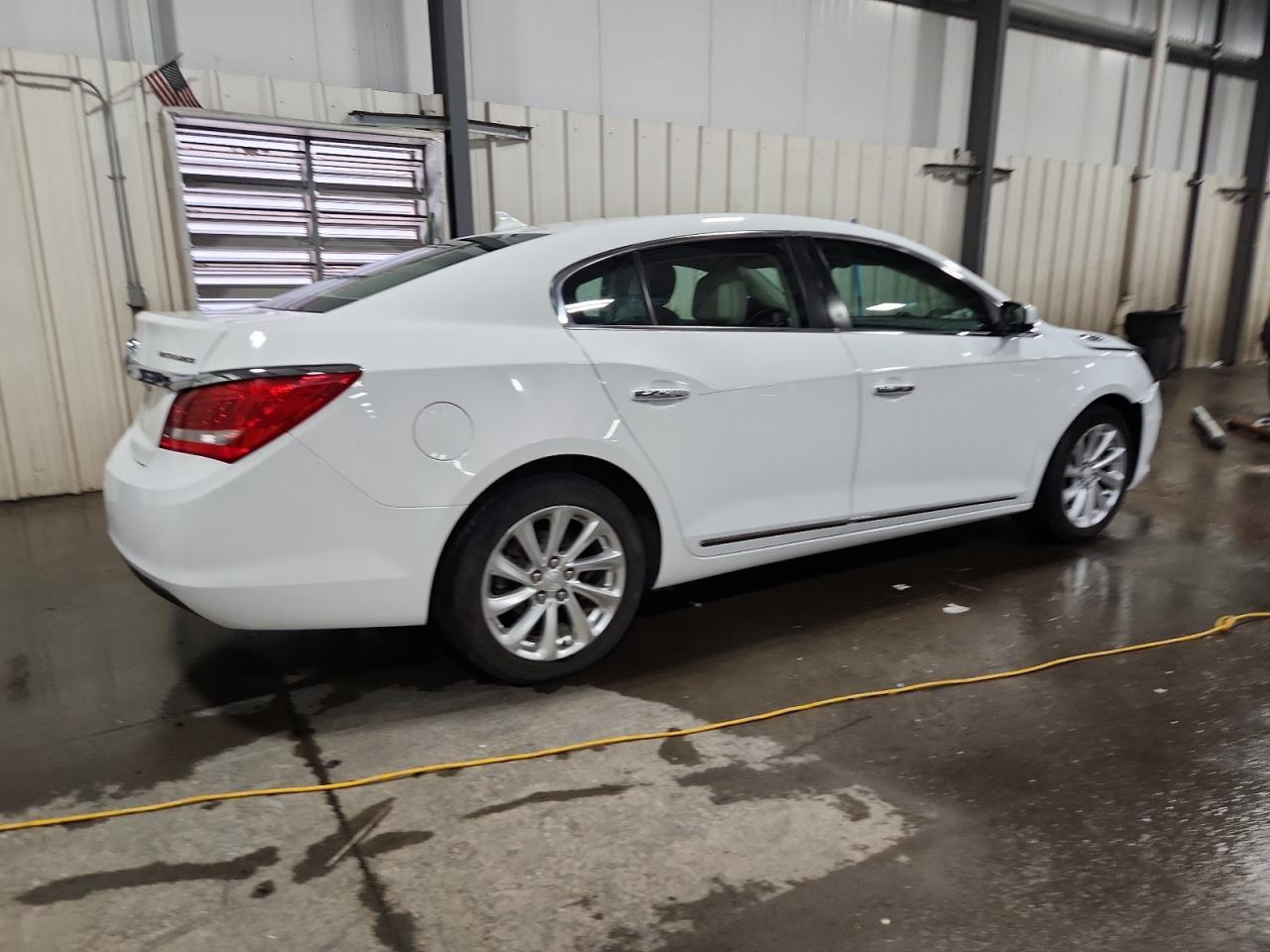 2014 Buick Lacrosse - Фото 3