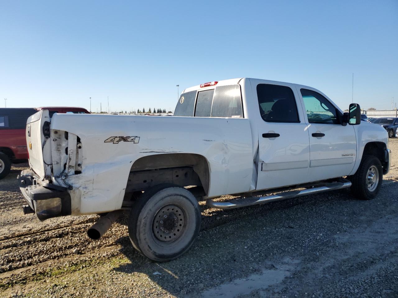 2007 Chevrolet Silverado K2500 Heavy Duty - Image 3
