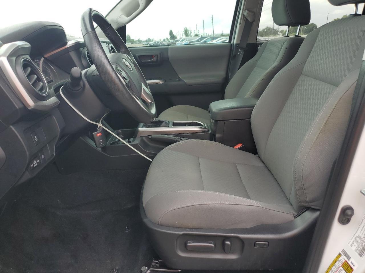 2023 Toyota Tacoma Double Cab - Image 7