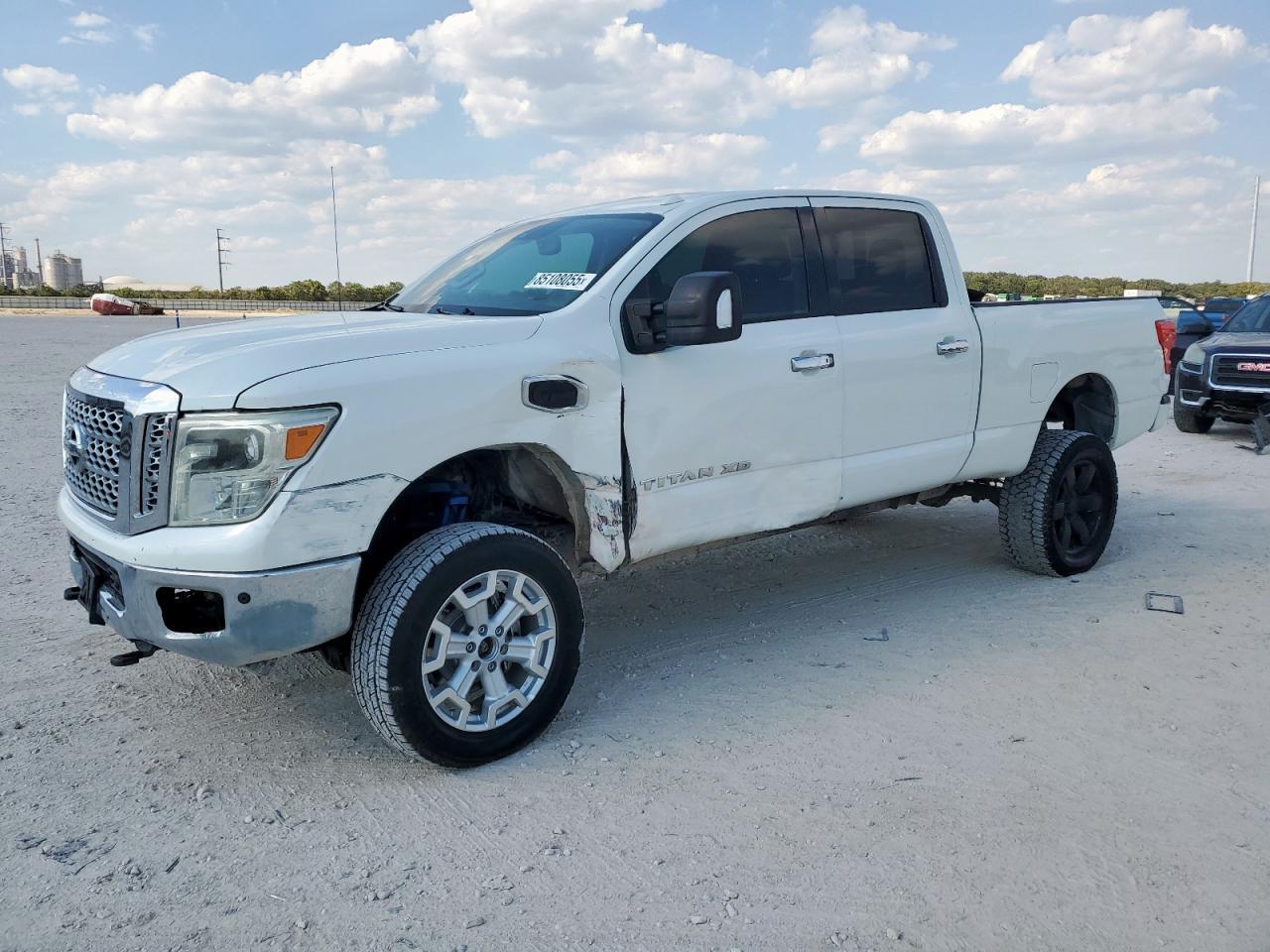 2017 Nissan Titan Xd Sl