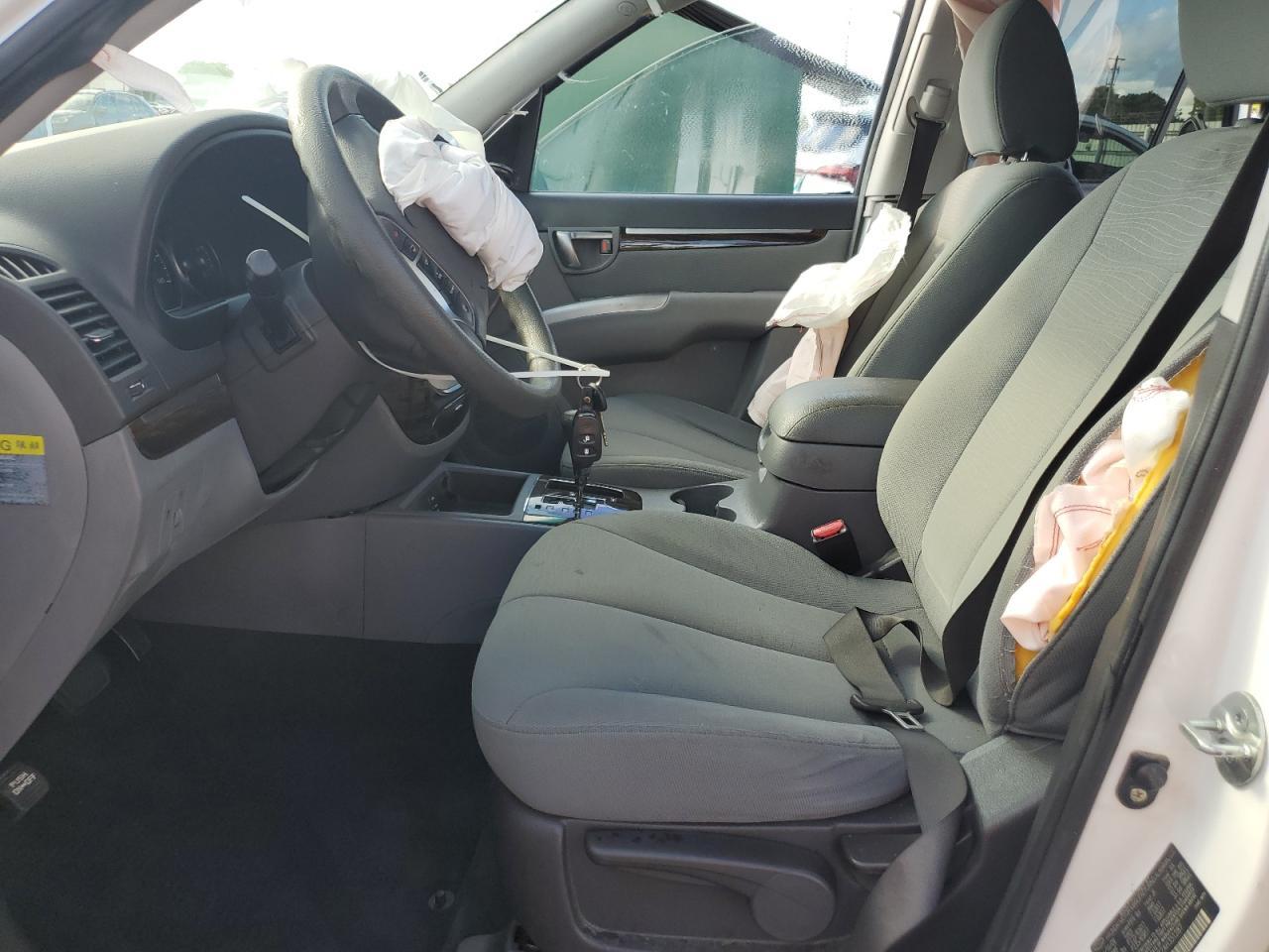 2010 Hyundai Santa Fe Gls - Image 7