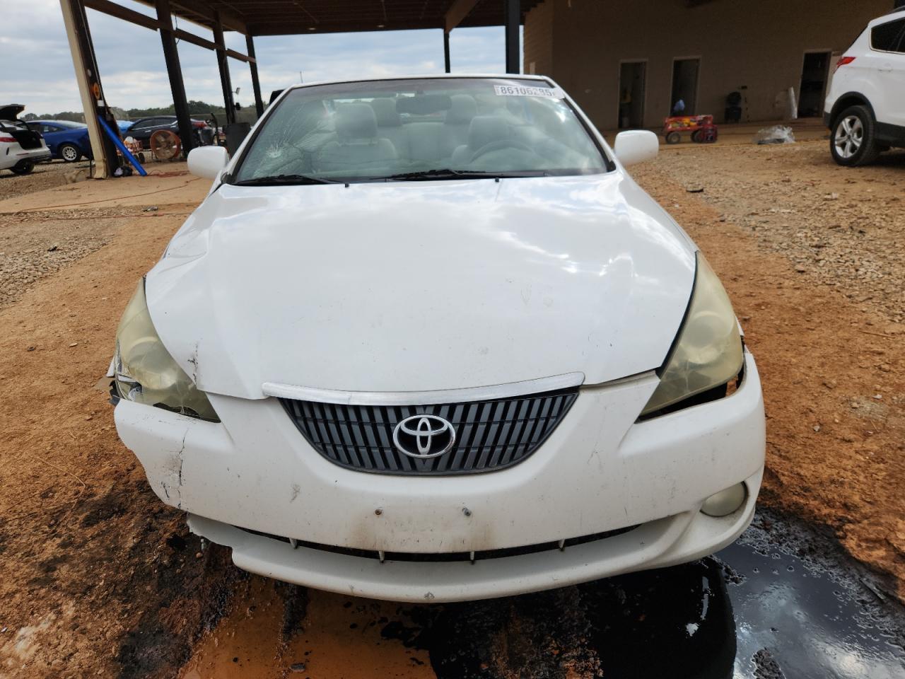 2004 Toyota Camry Solara Se - Image 5