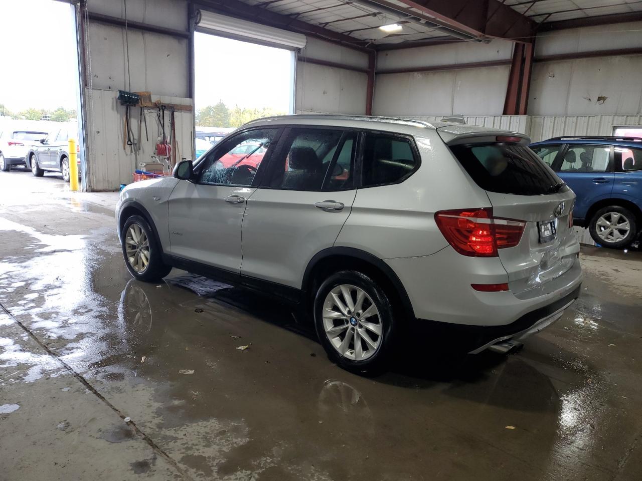 2017 BMW X3 xDrive28I - Image 2