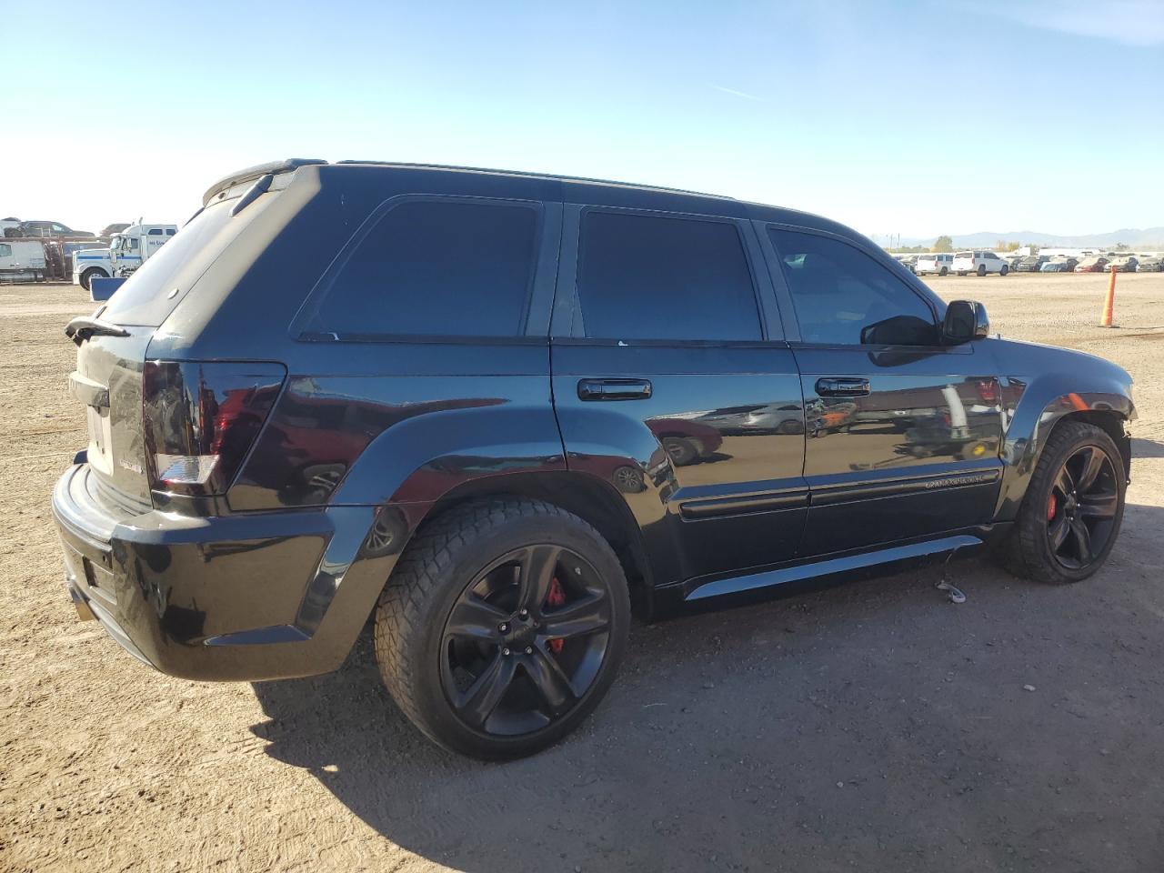 2009 Jeep Grand Cherokee Srt-8 - Image 3