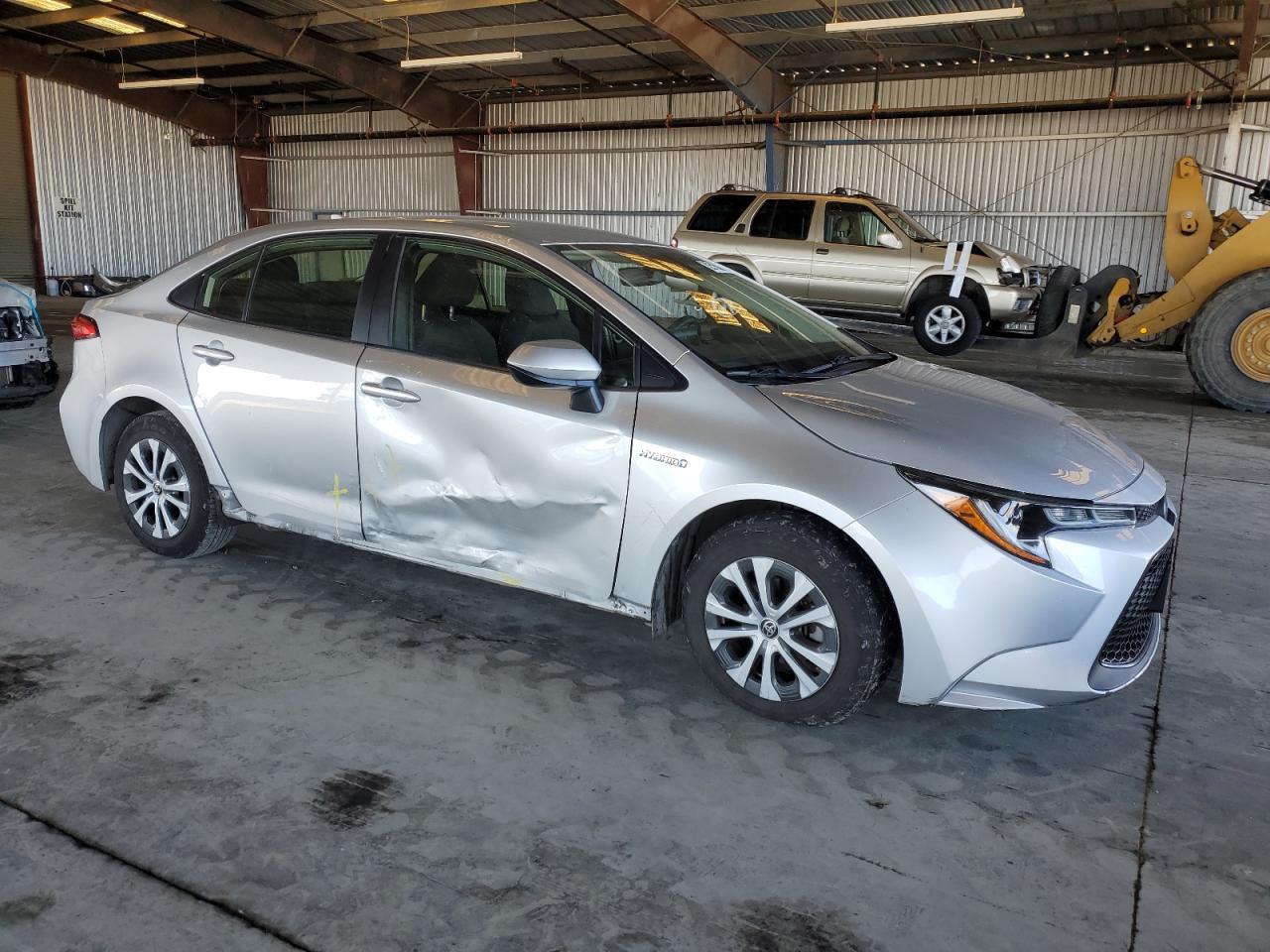 2021 Toyota Corolla Le - Фото 4