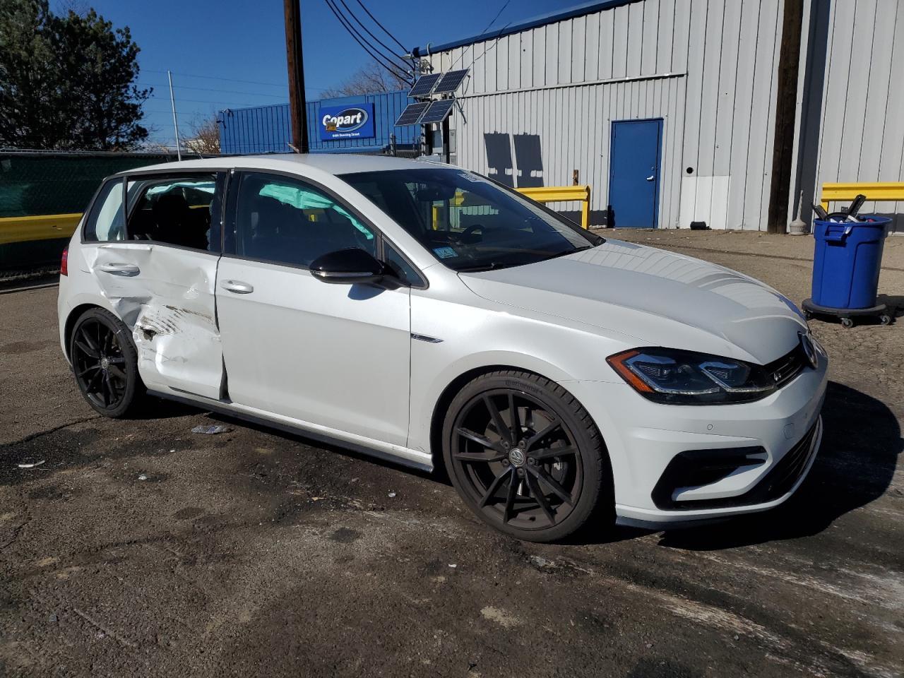 2019 Volkswagen Golf R - Фото 4