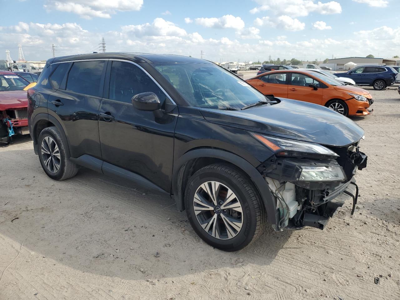2023 Nissan Rogue Sv - Фото 4