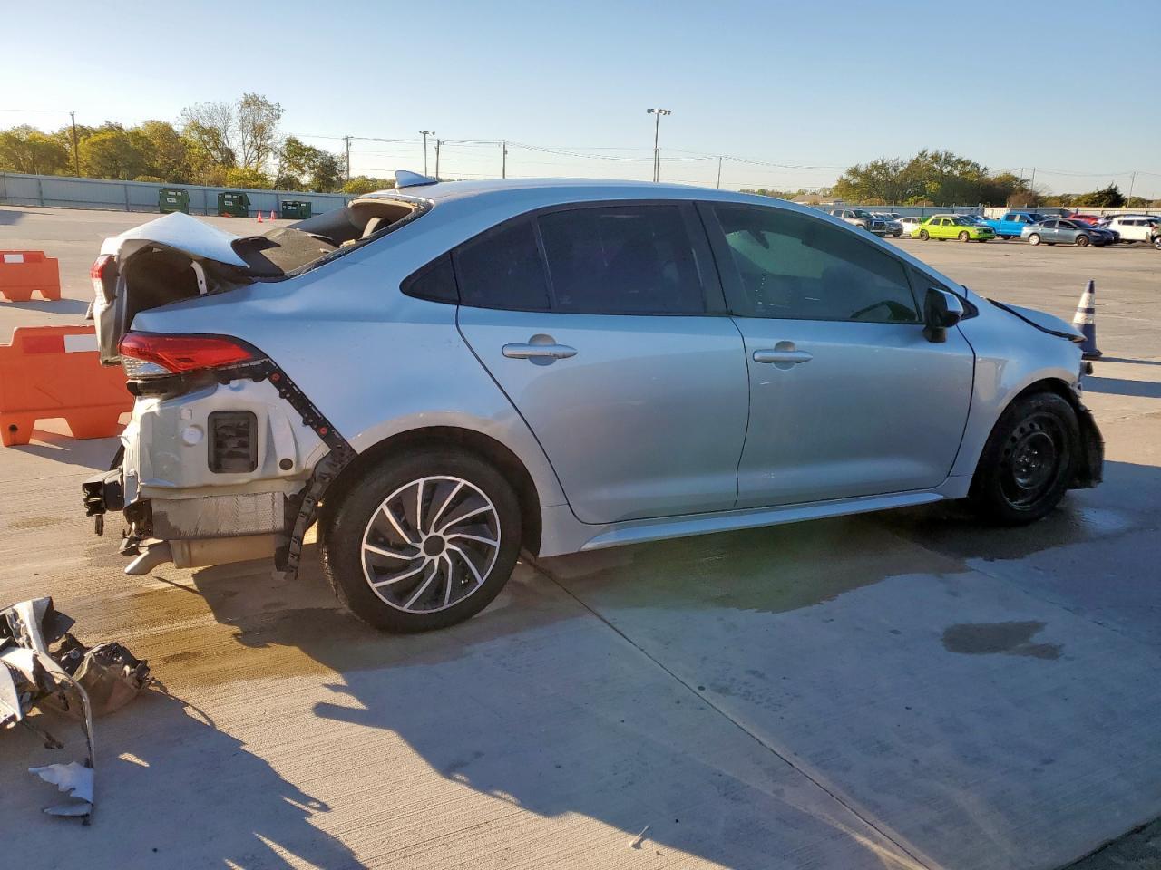 2020 Toyota Corolla Le - Фото 3