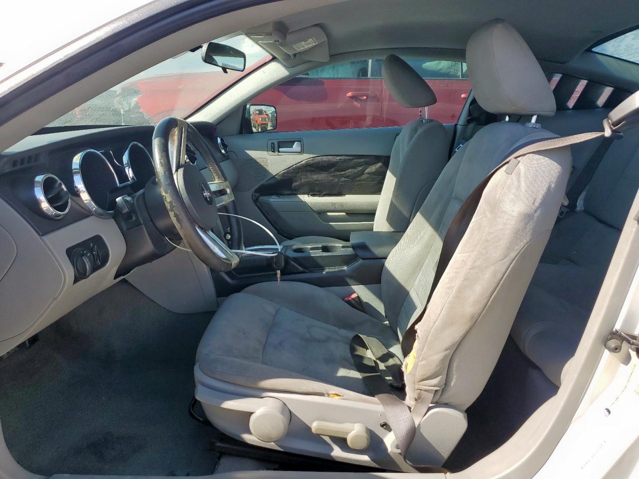 2008 Ford Mustang - Фото 7