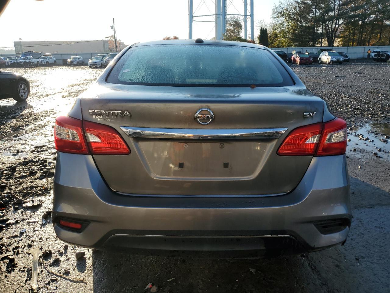 2019 Nissan Sentra S - Фото 6