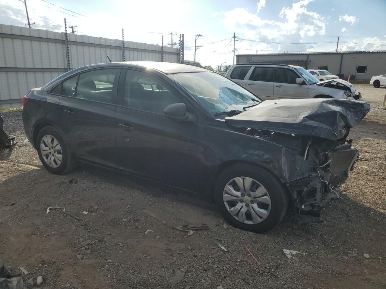 2013 Chevrolet Cruze Ls - Фото 4