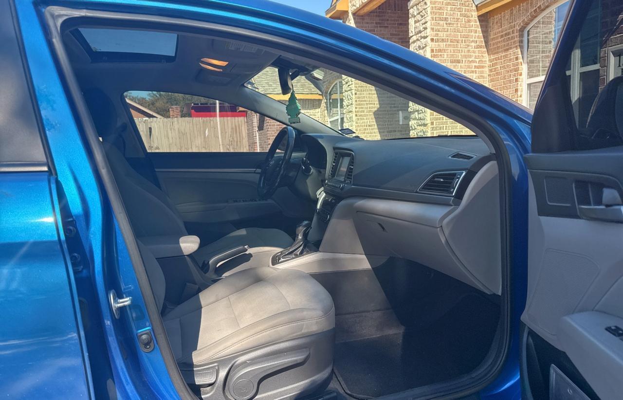 2018 Hyundai Elantra Sel - Image 5