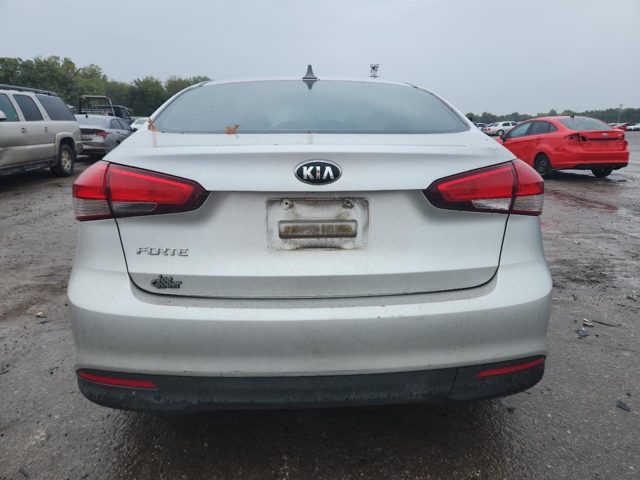 2017 Kia Forte Lx - Image 6
