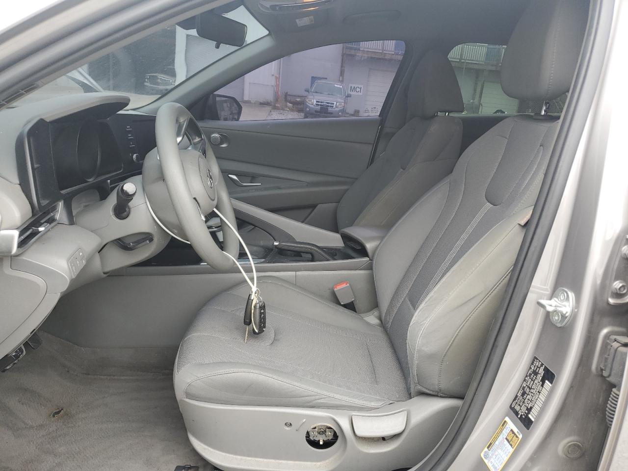 2023 Hyundai Elantra Se - Image 7