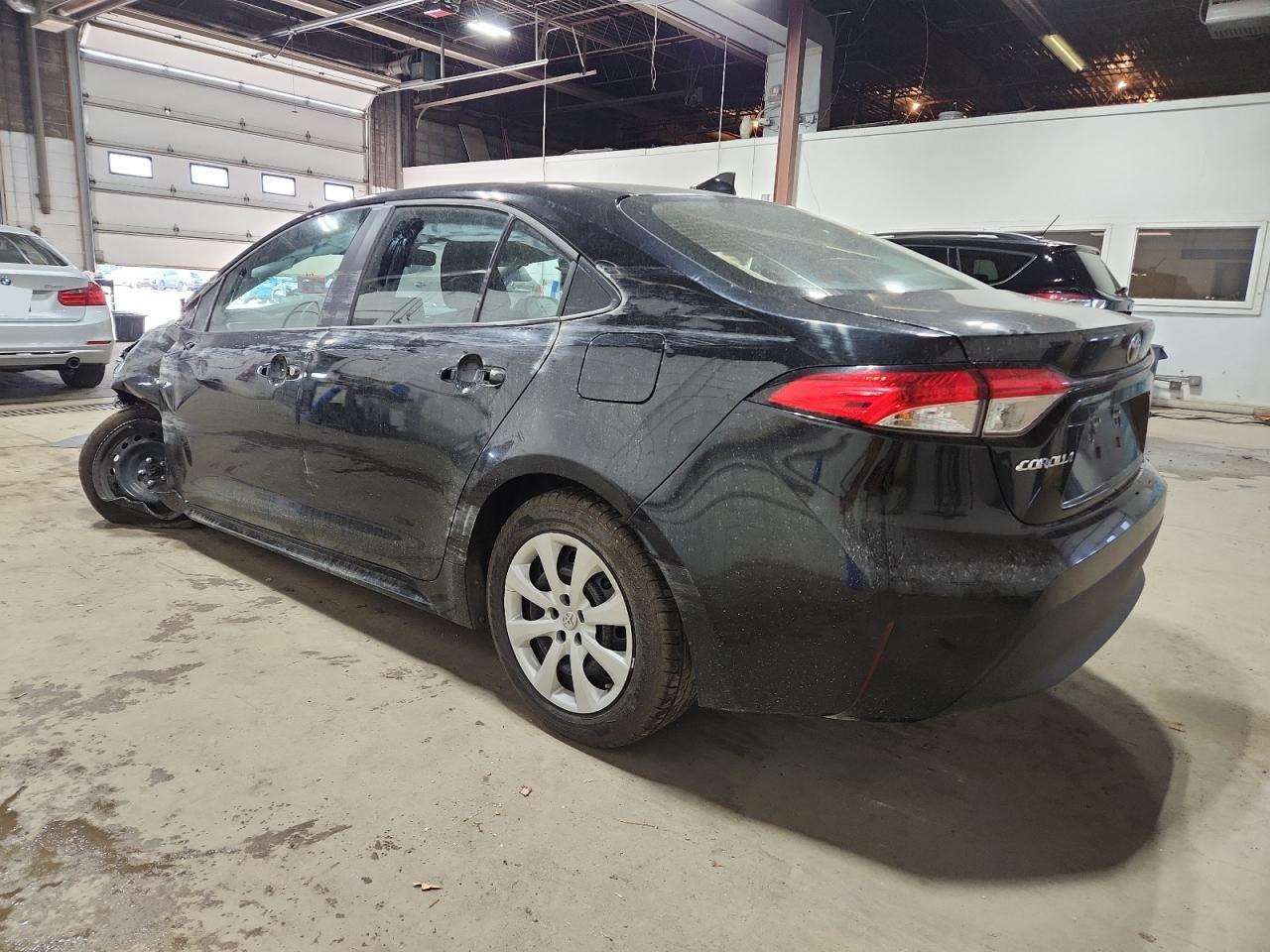 2024 Toyota Corolla Le - Фото 2